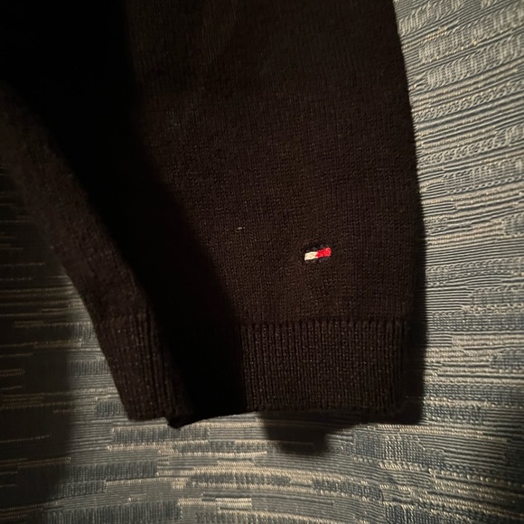 Tommy Hilfiger Sweater - Picture 3 of 5